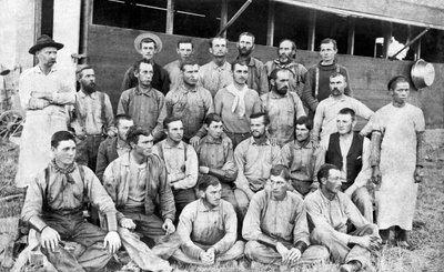 Portret van ranchcowboys, Verenigde Staten, ca. 1885 door Unbekannt Unbekannt